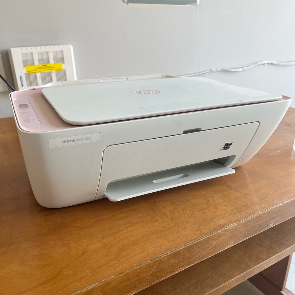 HP DeskJet 2724e in White and Light Pink